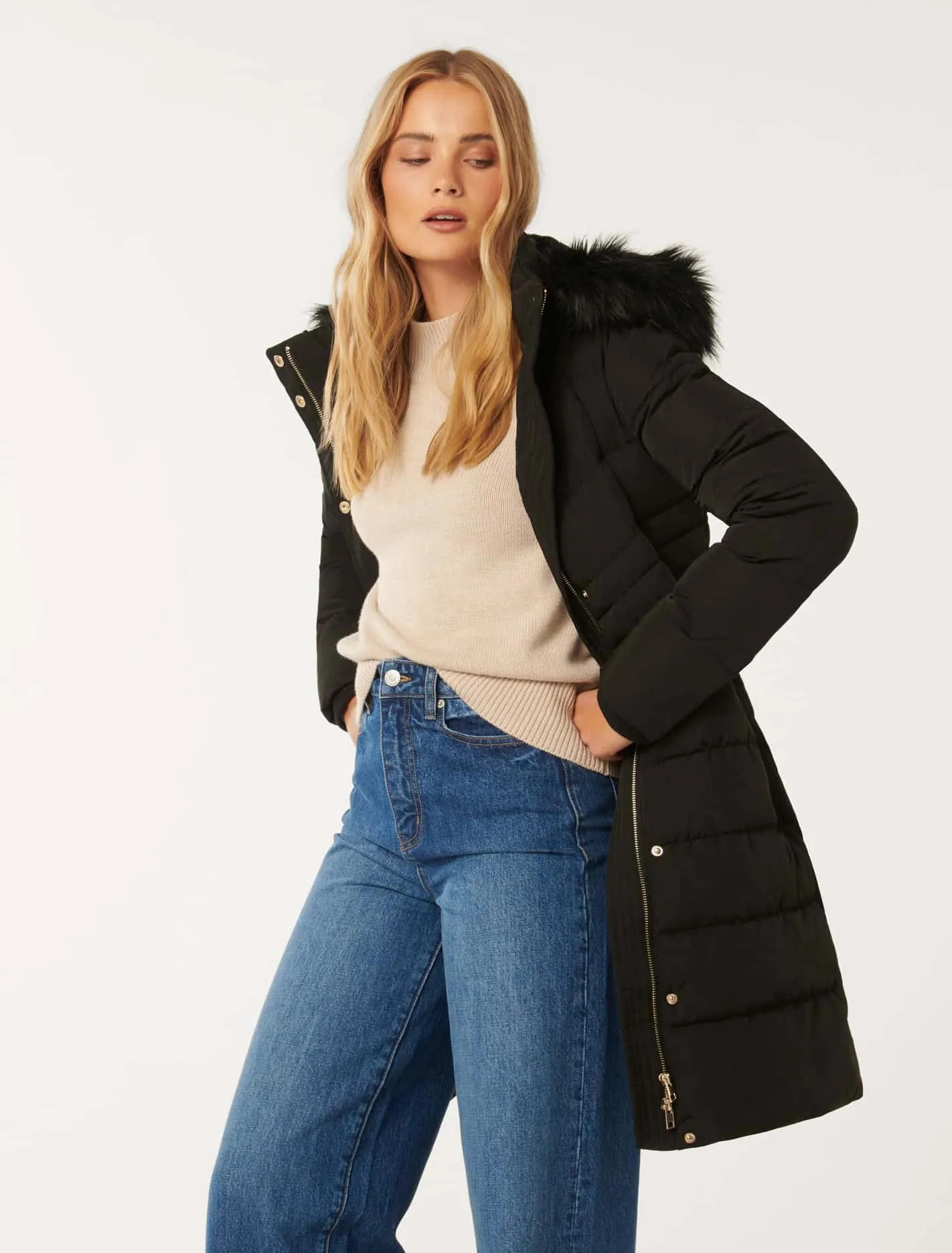 Stylish Ariana Belted Puffa Jacket for Women – Warm, Fashionable, and Versatile Outerwear