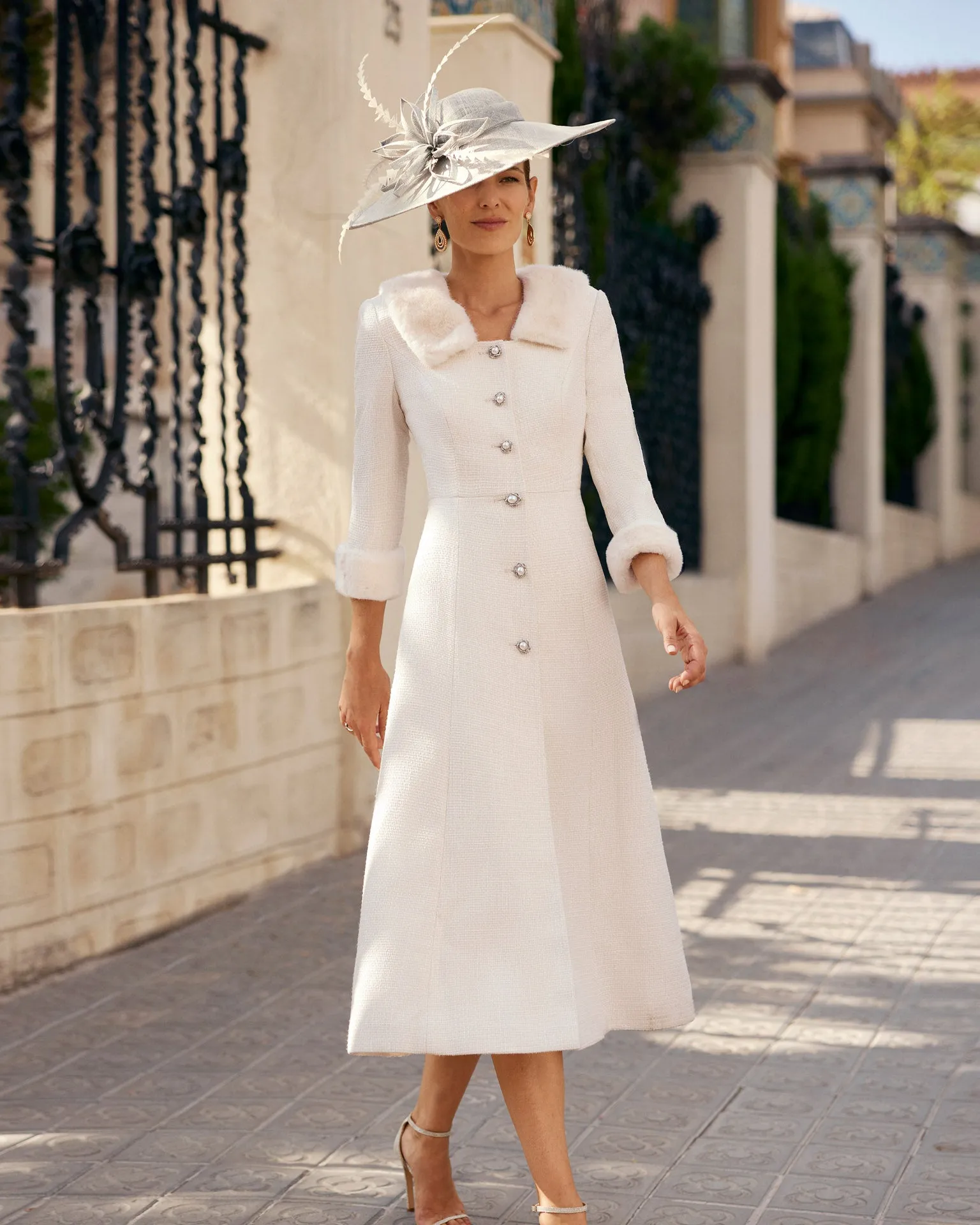 Couture Club High-Quality Cream Tweed Two-Piece Suit Style 8GN6