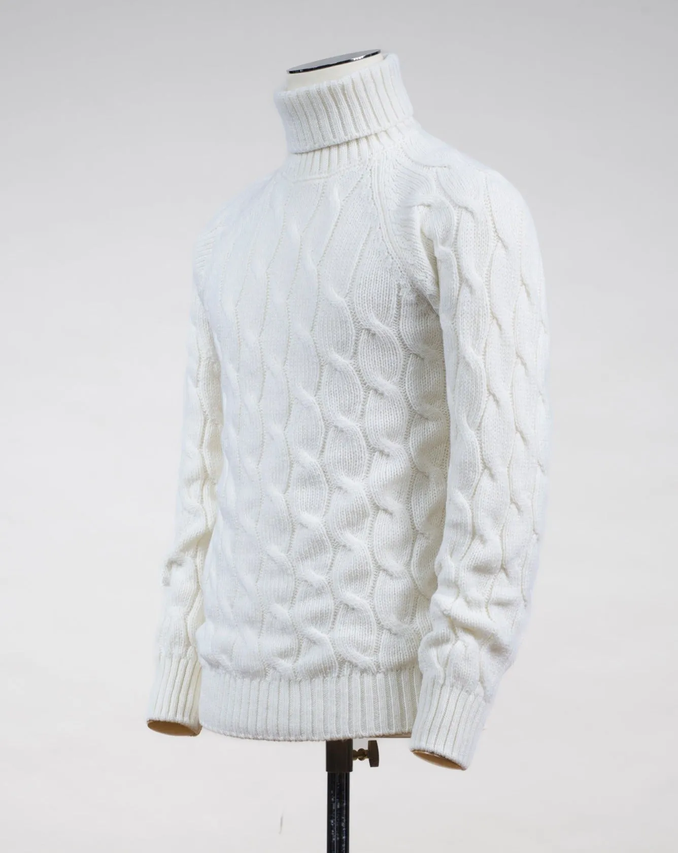 Gran Sasso Luxurious Air Wool Cable Knit Roll Neck Sweater - Off White