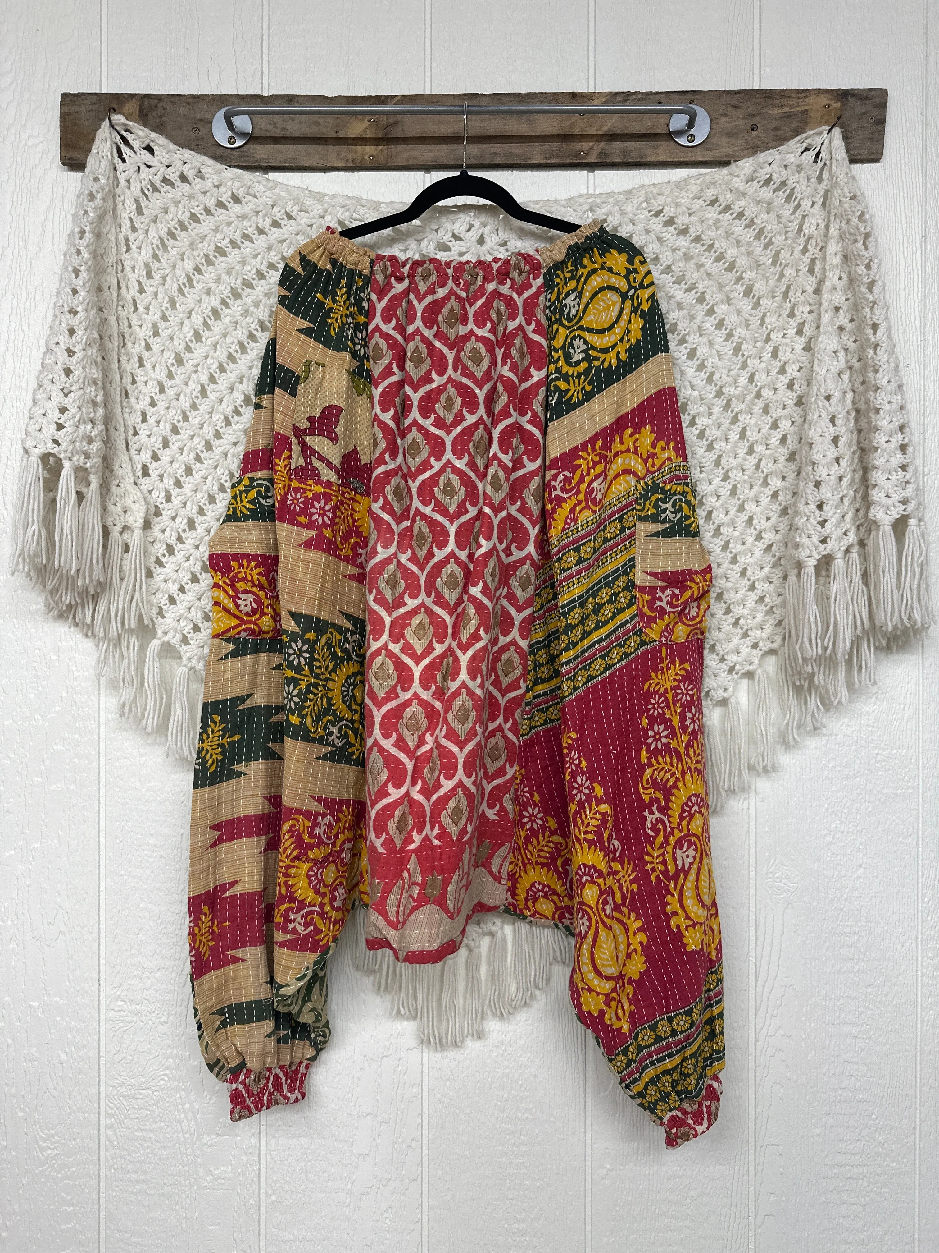 Kantha Be Still Harems 0824 192