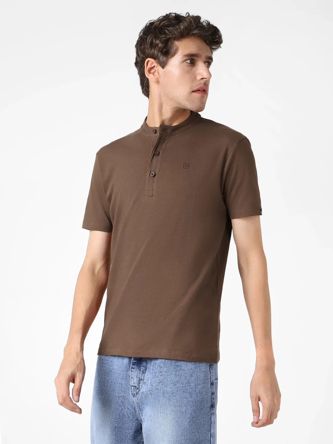 Men's Cocoa Brown Solid Mandarin Collar Slim Fit Half Sleeve Cotton T-Shirt