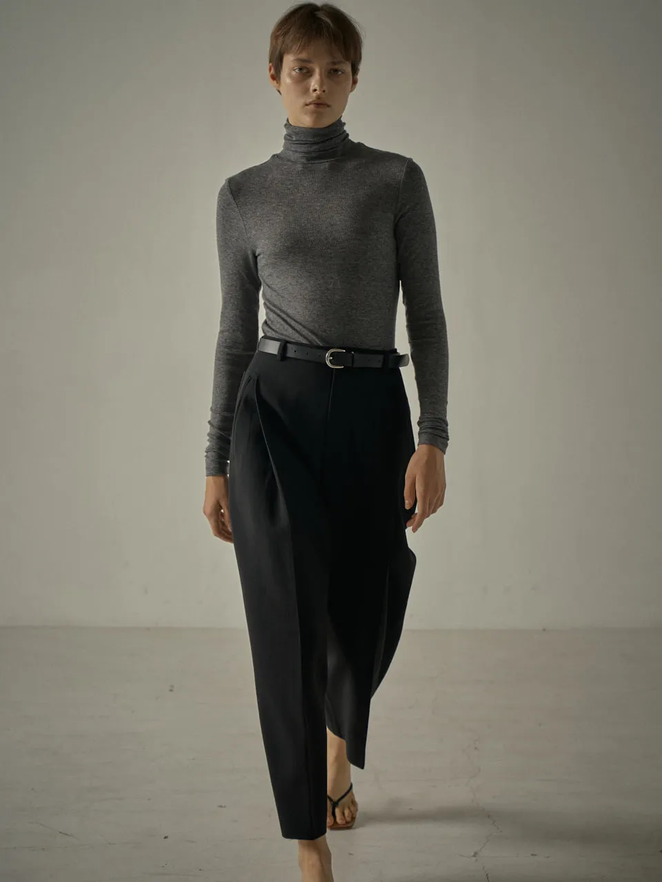 Round Wool Pants - Black