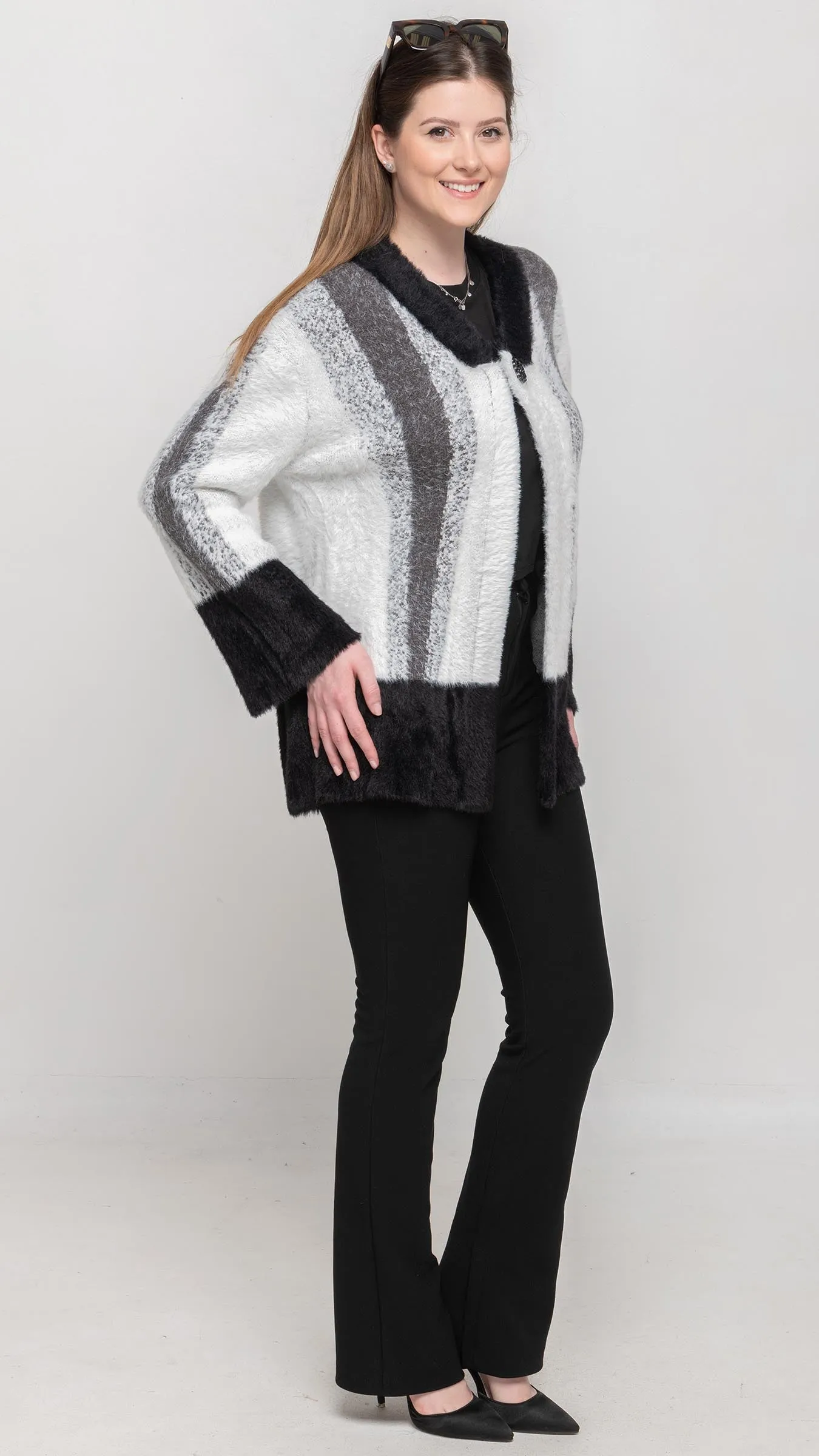 Sweater coat in Black & White