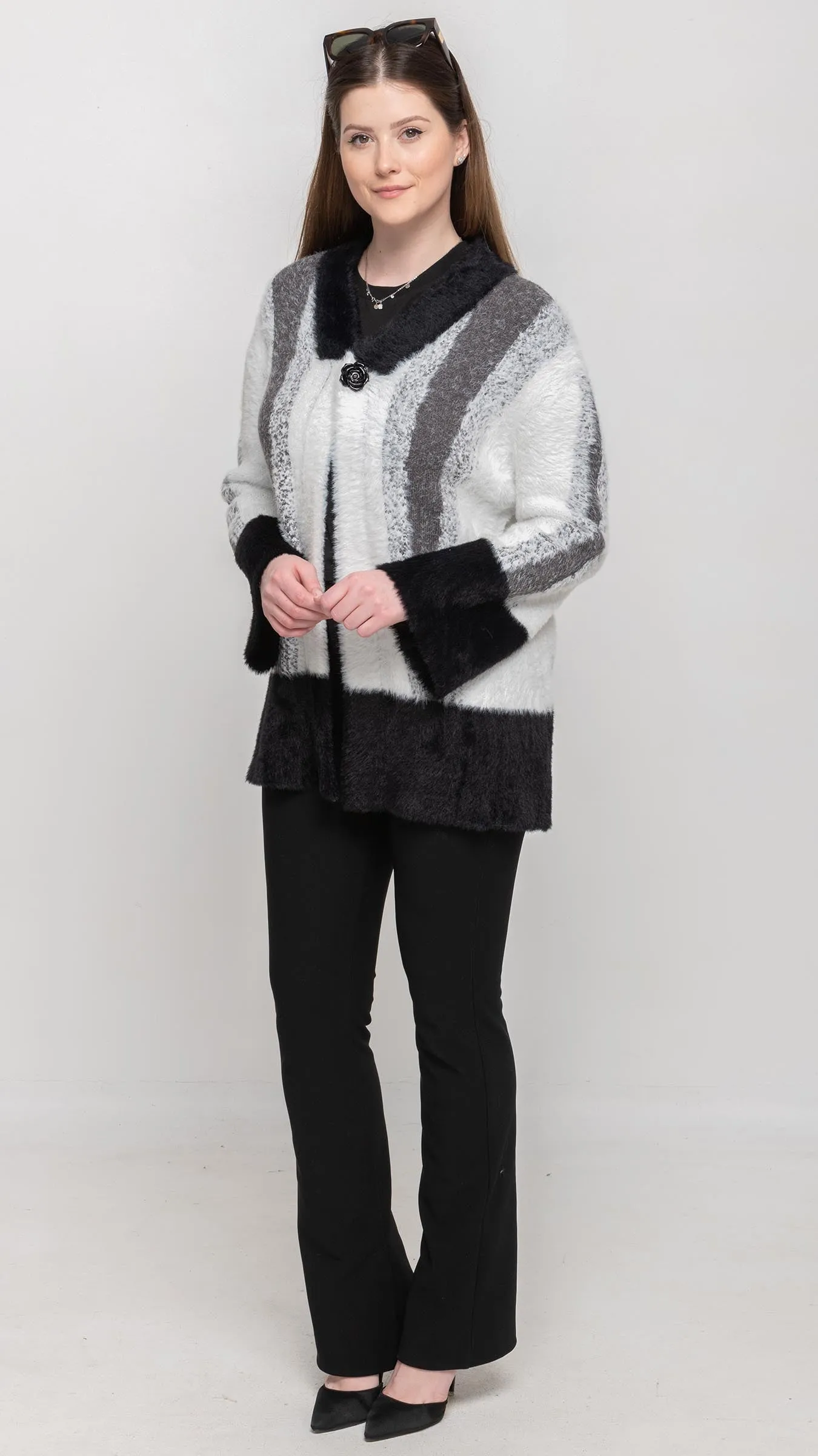 Sweater coat in Black & White